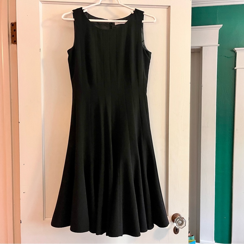 EUC Calvin Klein Classic Black Sleeveless A-Line Dress with Vertical Panels LBD